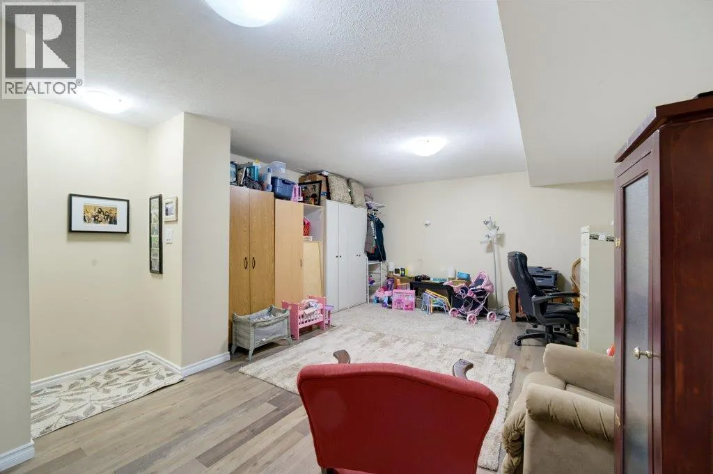 741 Gardom Lake Road