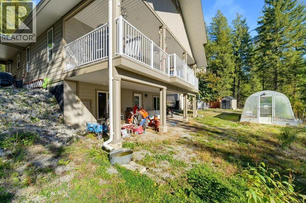 741 Gardom Lake Road