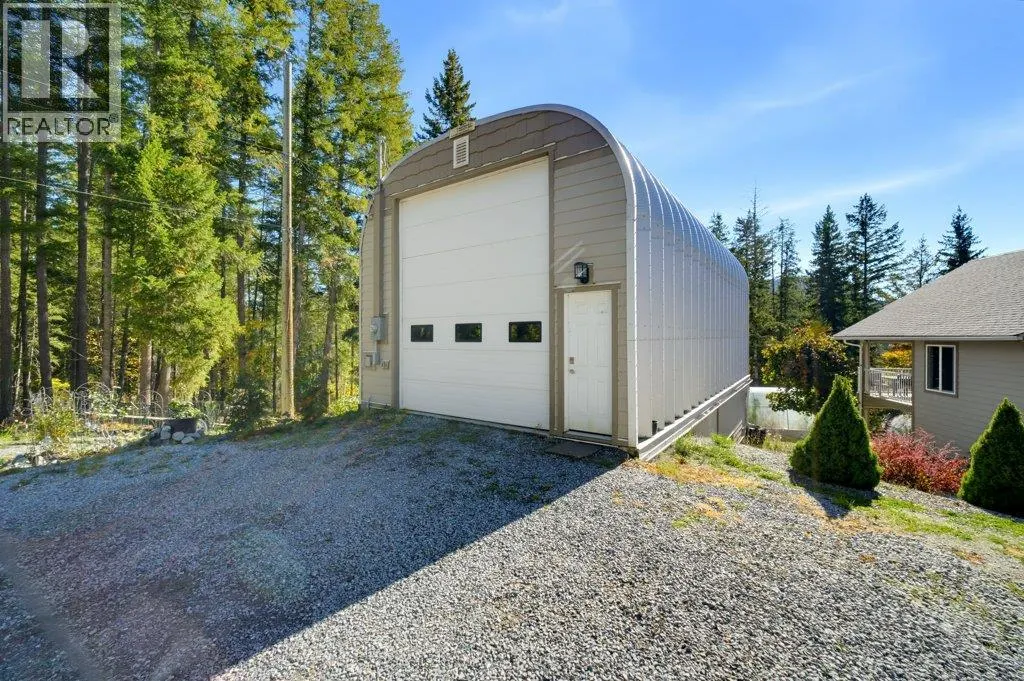 741 Gardom Lake Road