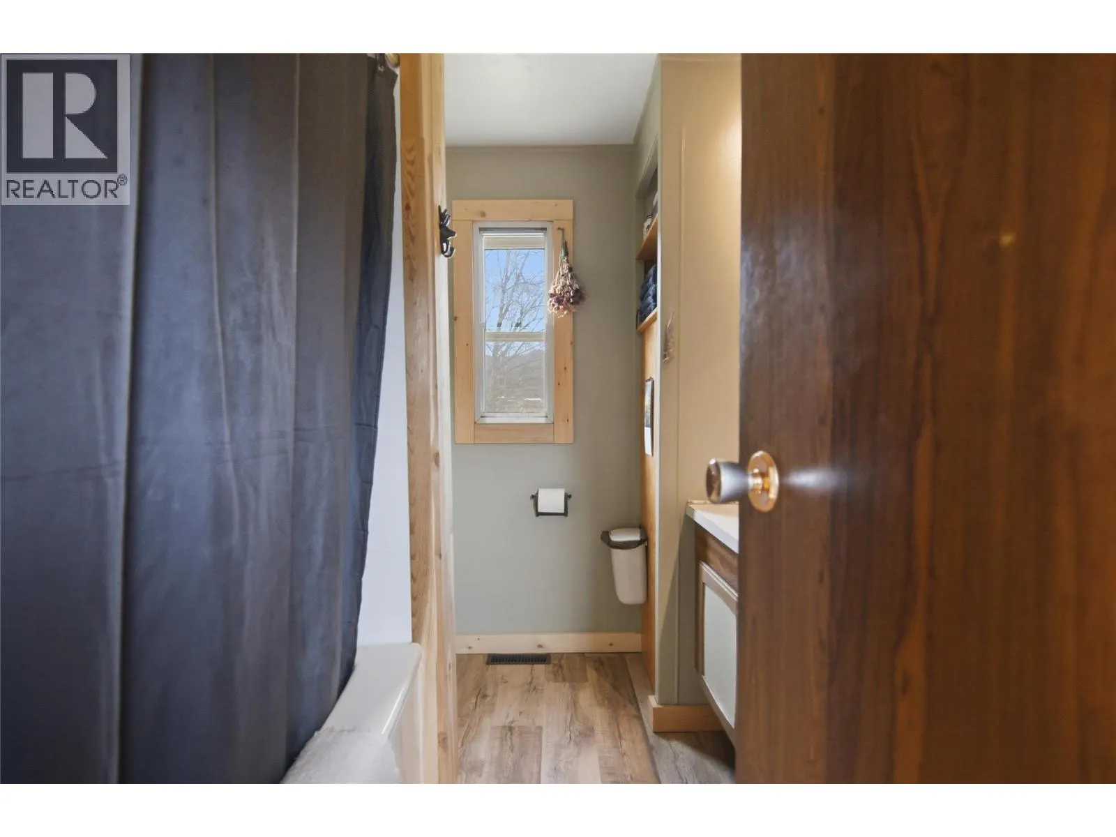 4048 DIXON MOUNTAIN Road