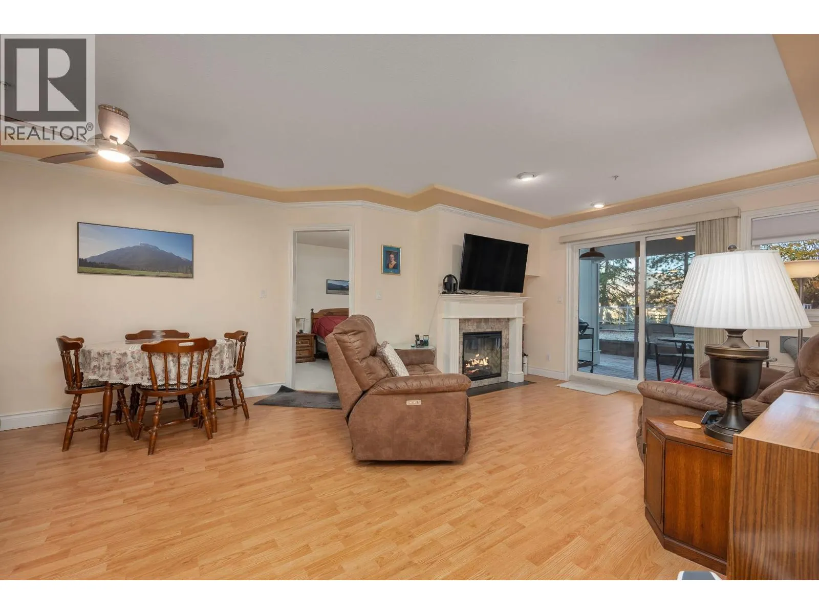 3220 Centennial Drive Unit# 106