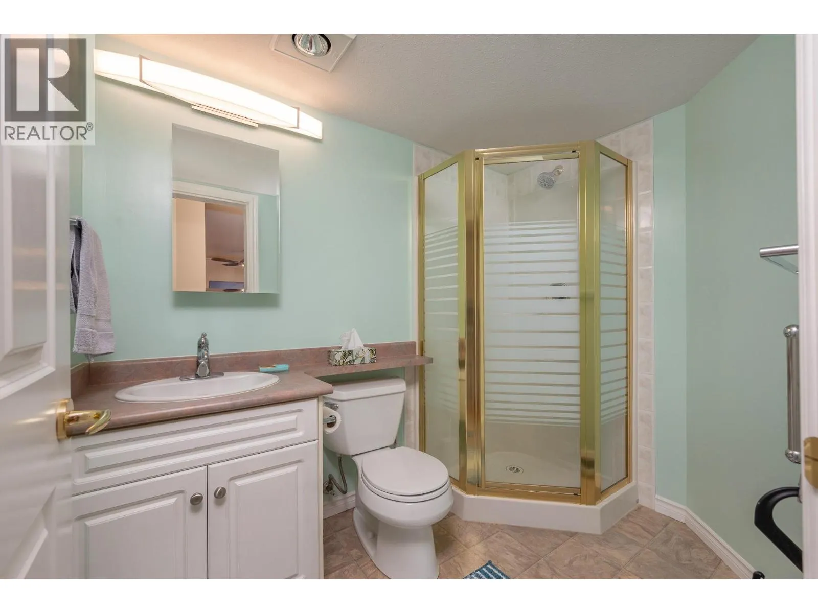 3220 Centennial Drive Unit# 106