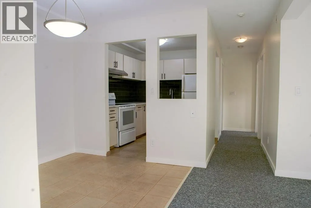 44 Whiteshield Crescent S Unit# 301