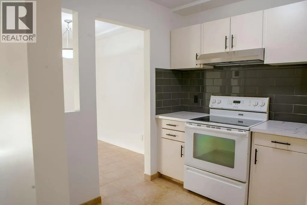 44 Whiteshield Crescent S Unit# 301