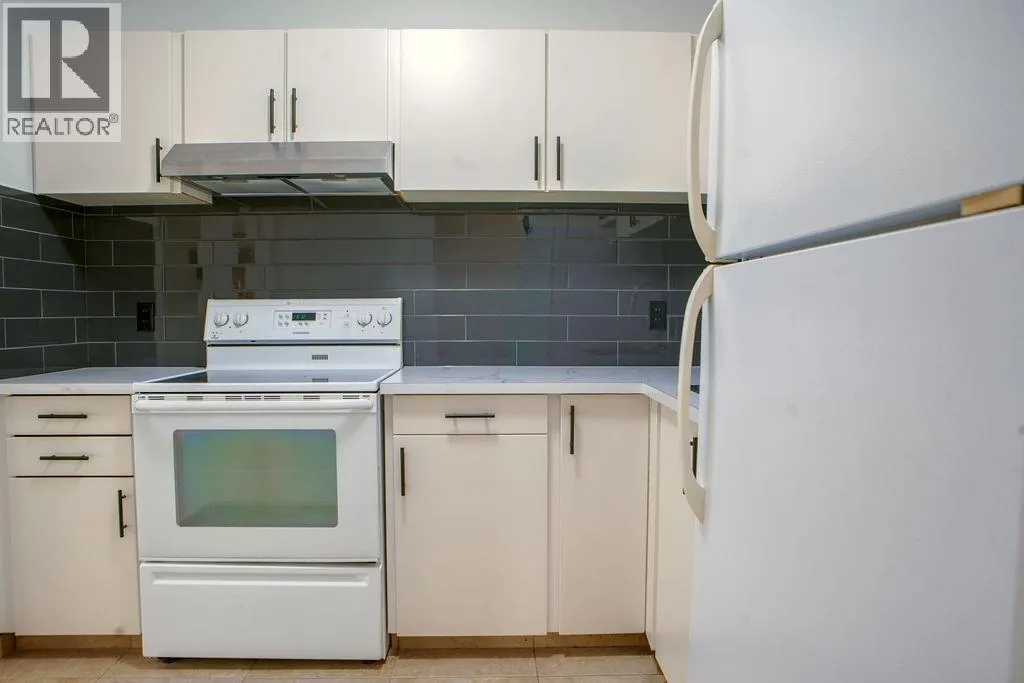 44 Whiteshield Crescent S Unit# 301