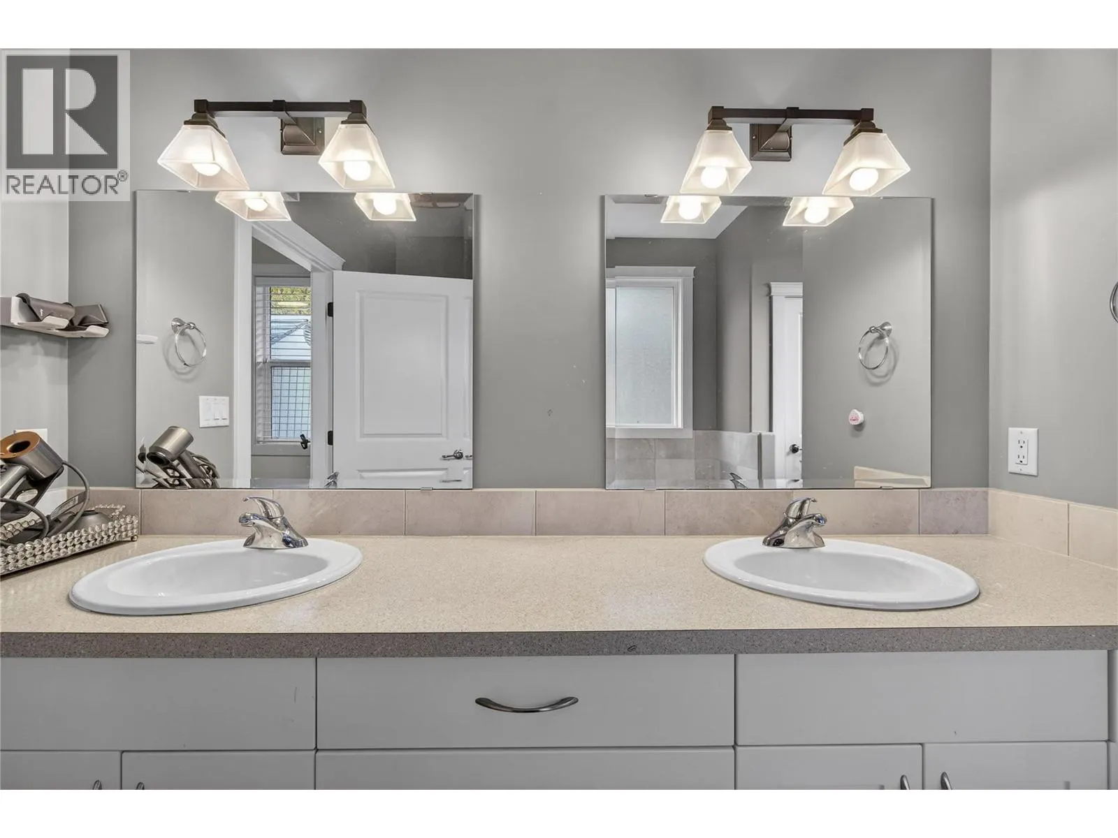1581 20 Street NE Unit# 36