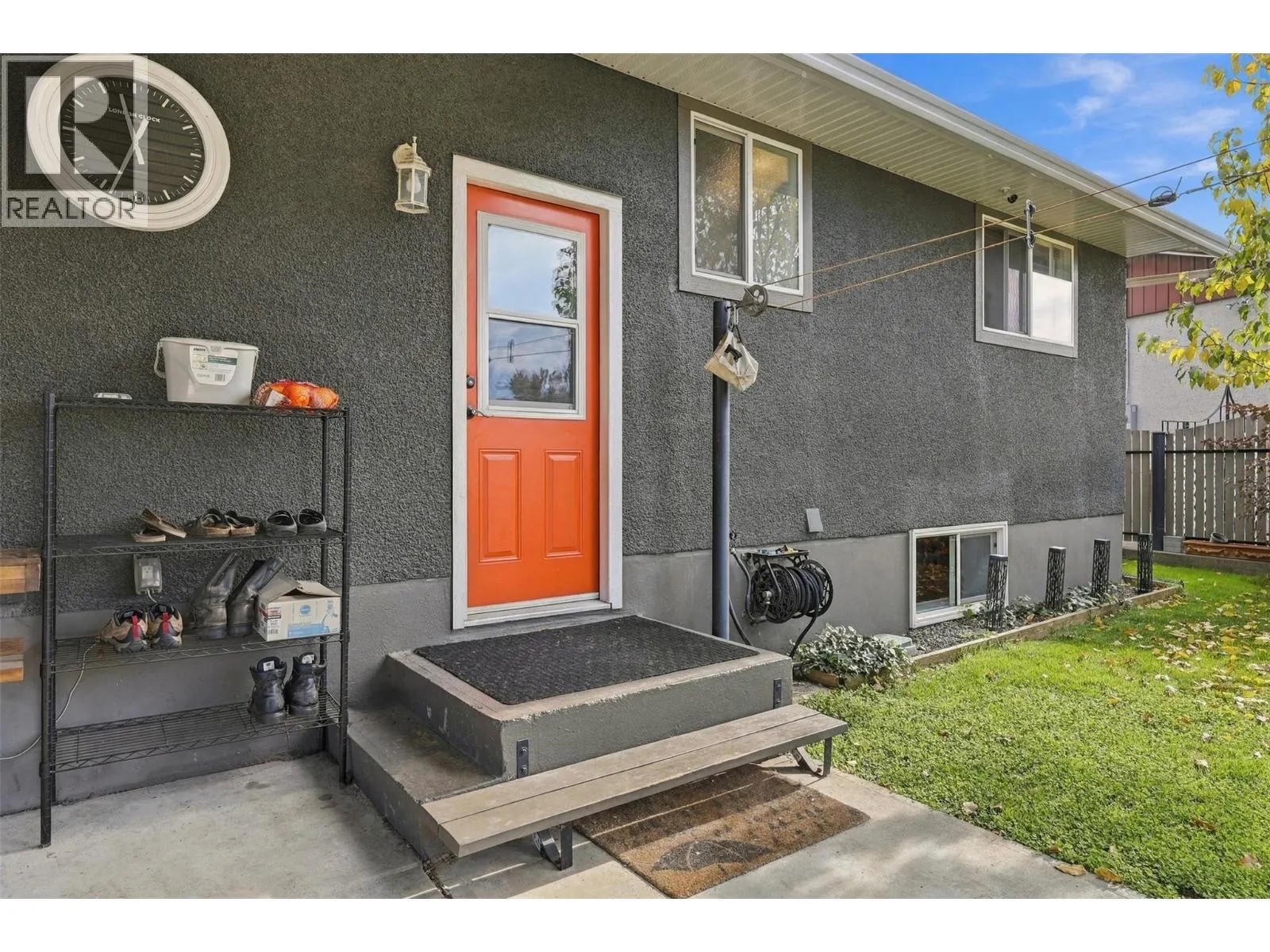 1239 10th Street