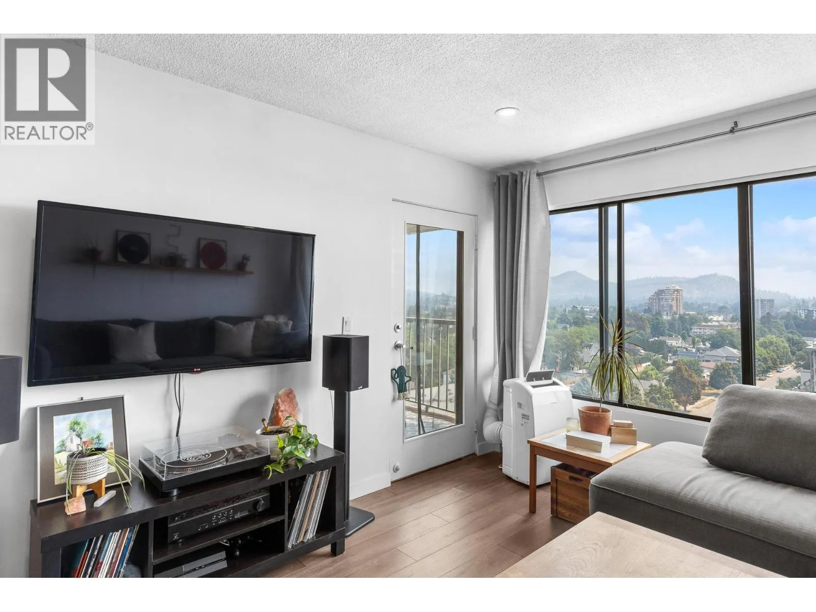 737 Leon Avenue Unit# 1205