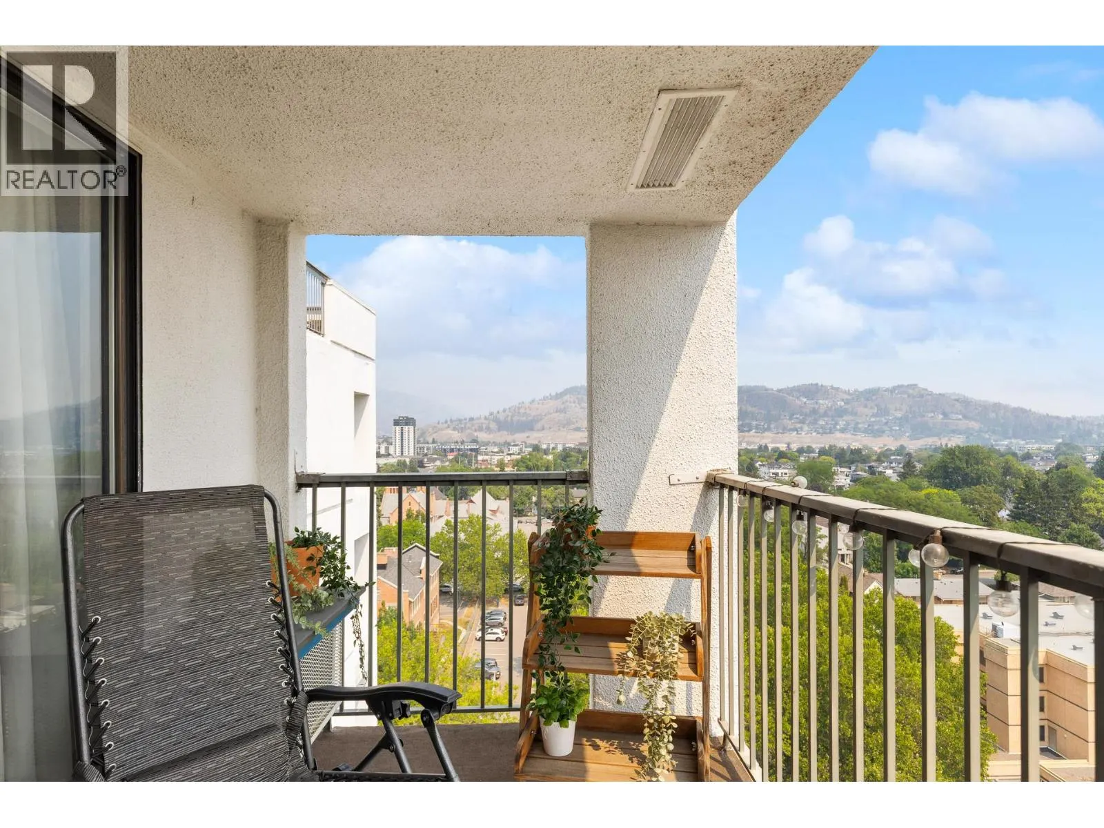 737 Leon Avenue Unit# 1205