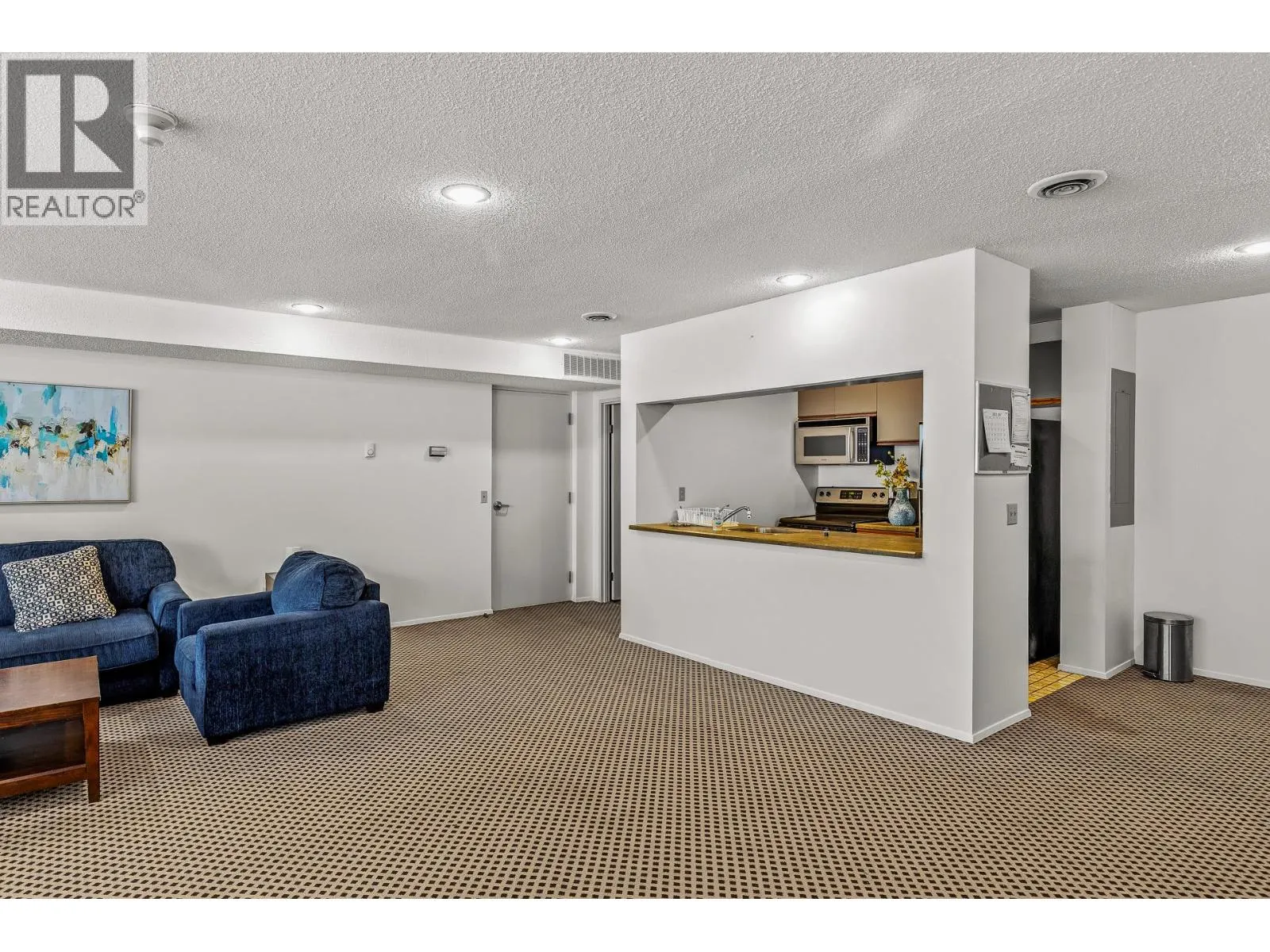 737 Leon Avenue Unit# 1205