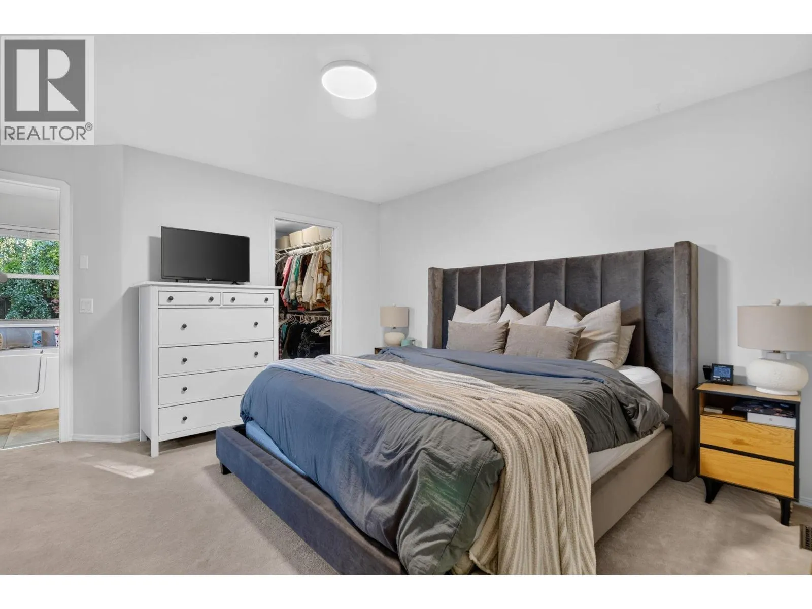 1759 Spruceglen Drive