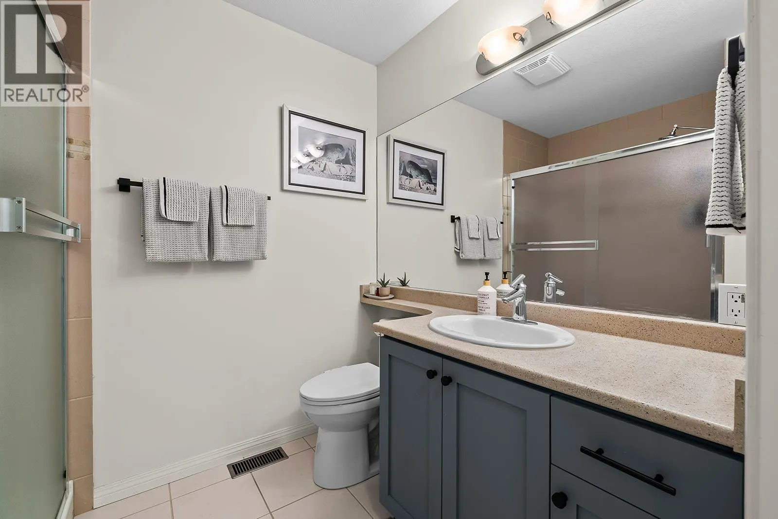 1853 Parkview Crescent Unit# 21