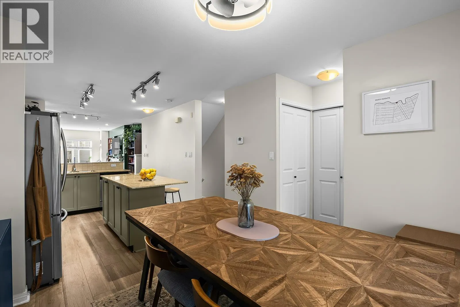 1853 Parkview Crescent Unit# 21