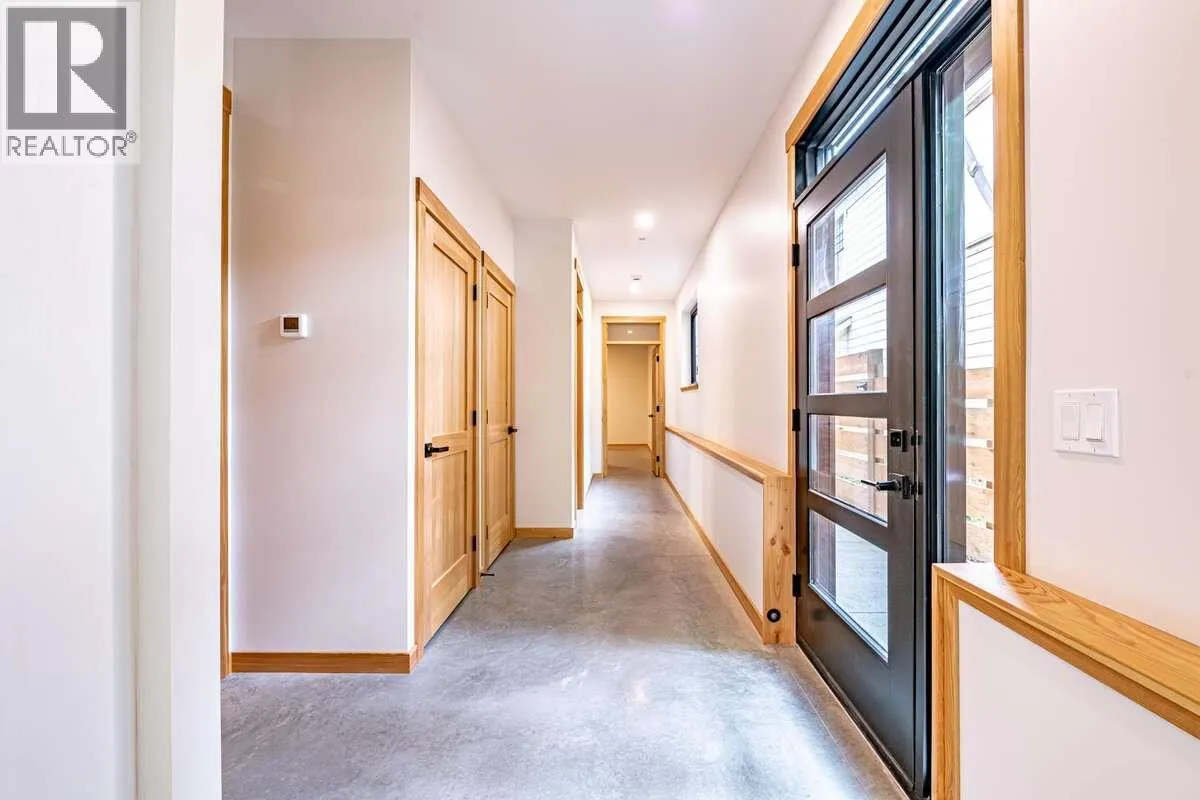 916 CARBONATE Street Unit# 1
