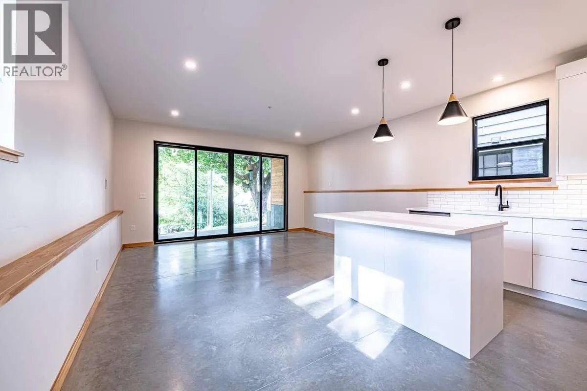 916 CARBONATE Street Unit# 1