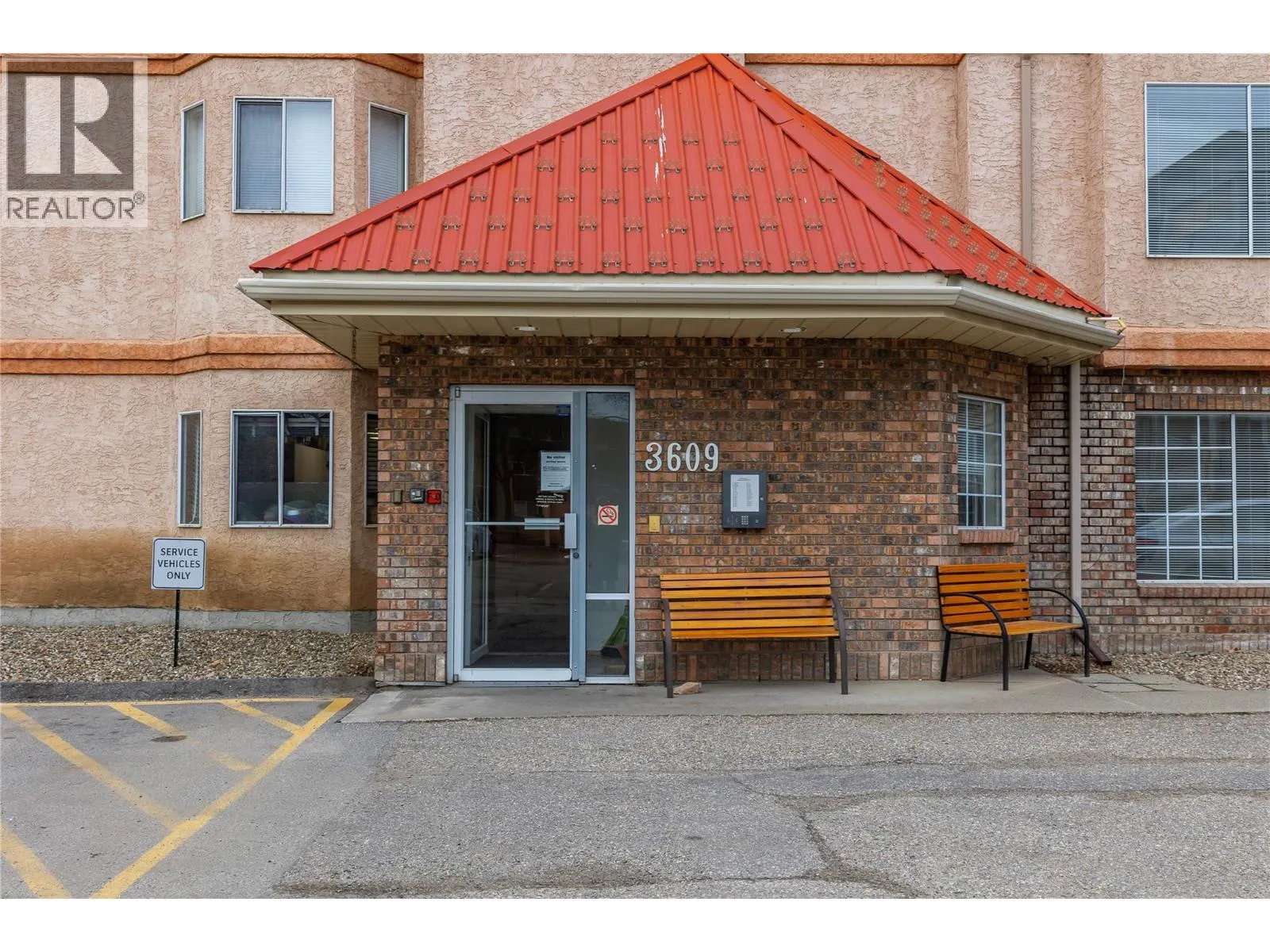 3609 30 Avenue Unit# 304