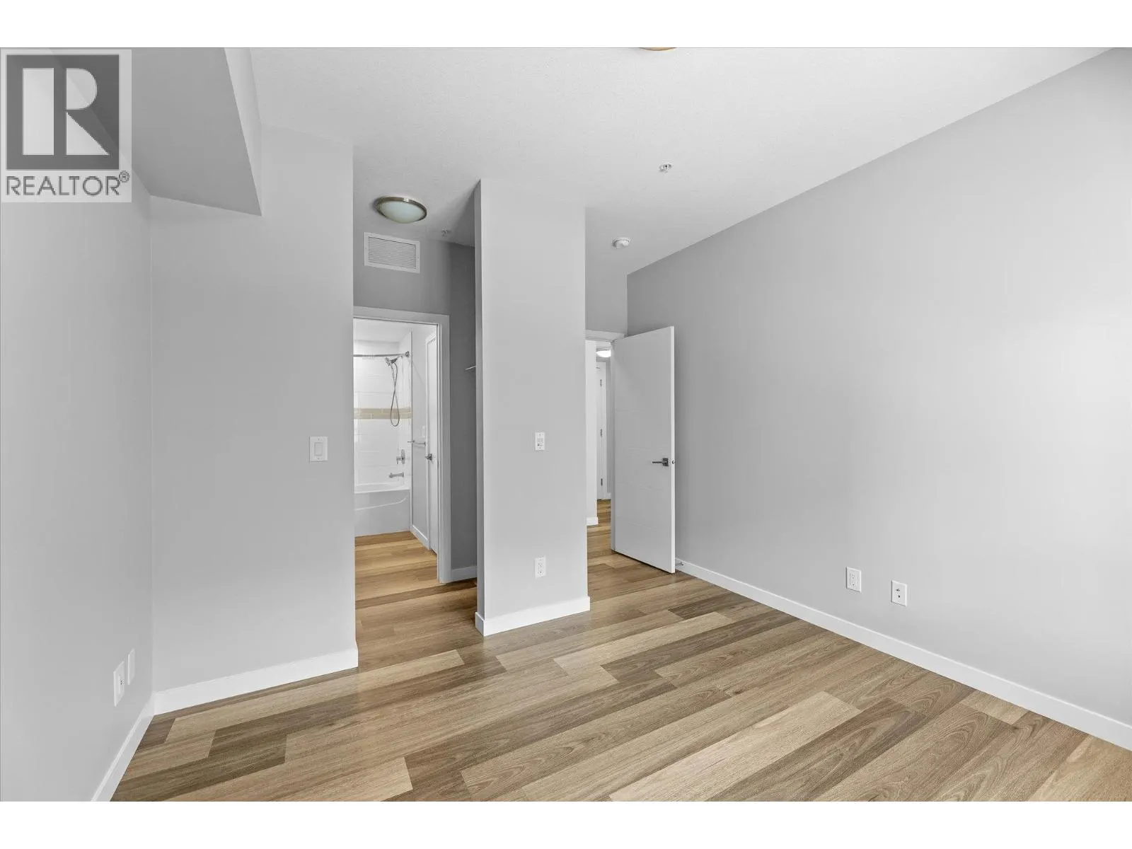 722 Valley Road Unit# 210