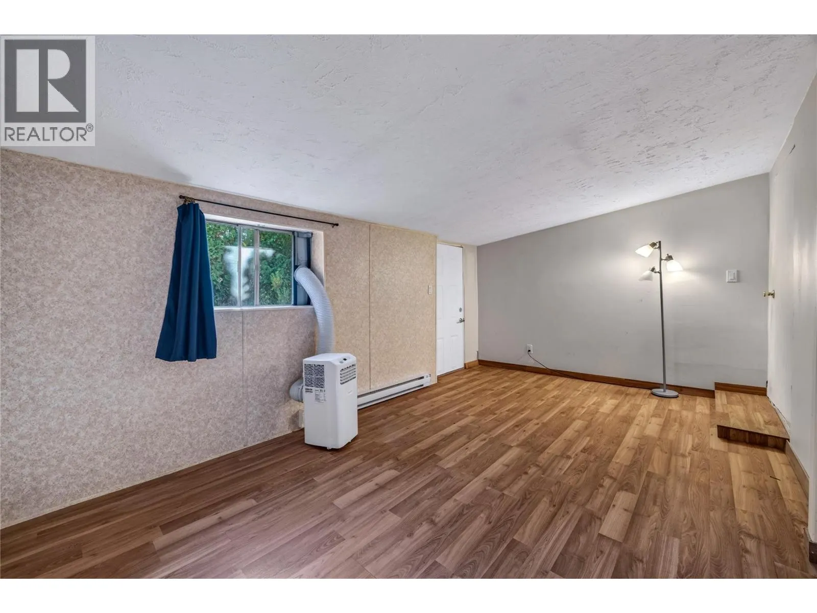 197 Dauphin Avenue Unit# 209