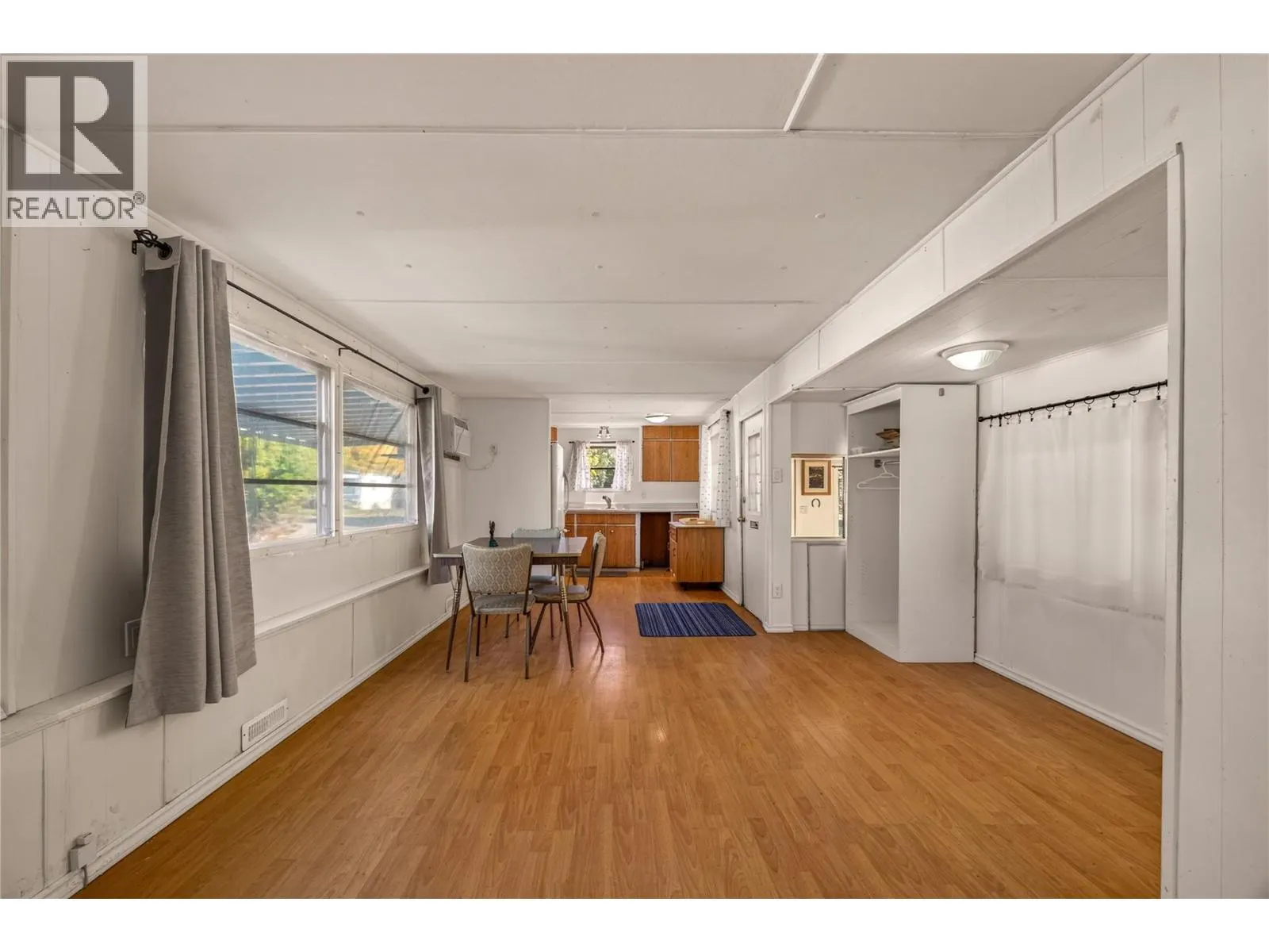 197 Dauphin Avenue Unit# 209