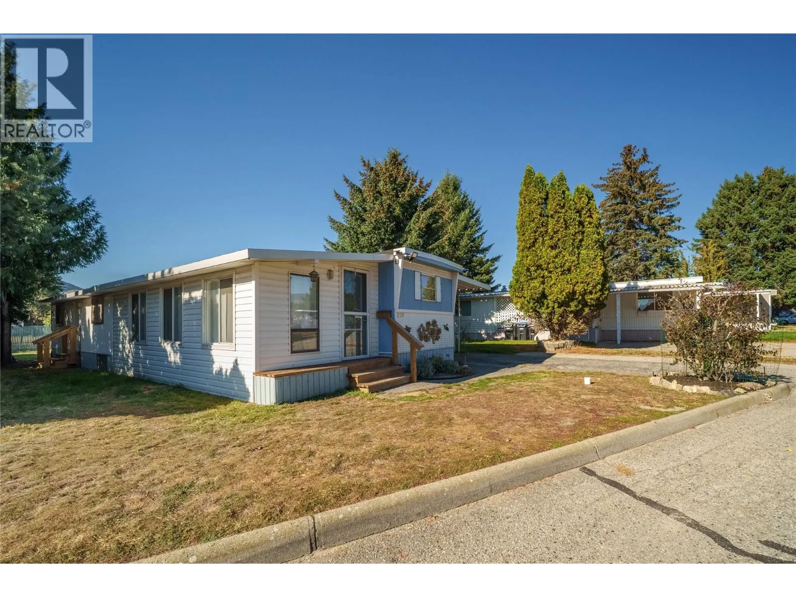 197 Dauphin Avenue Unit# 209