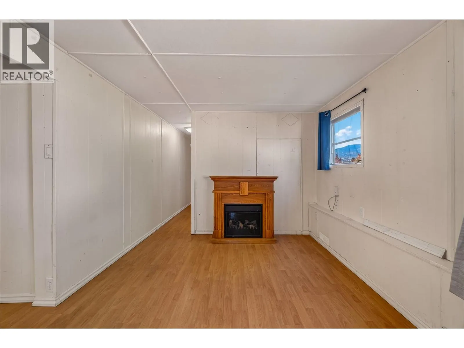 197 Dauphin Avenue Unit# 209