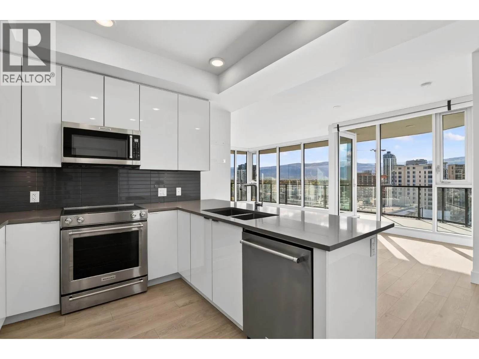 1232 Ellis Street Unit# 1008