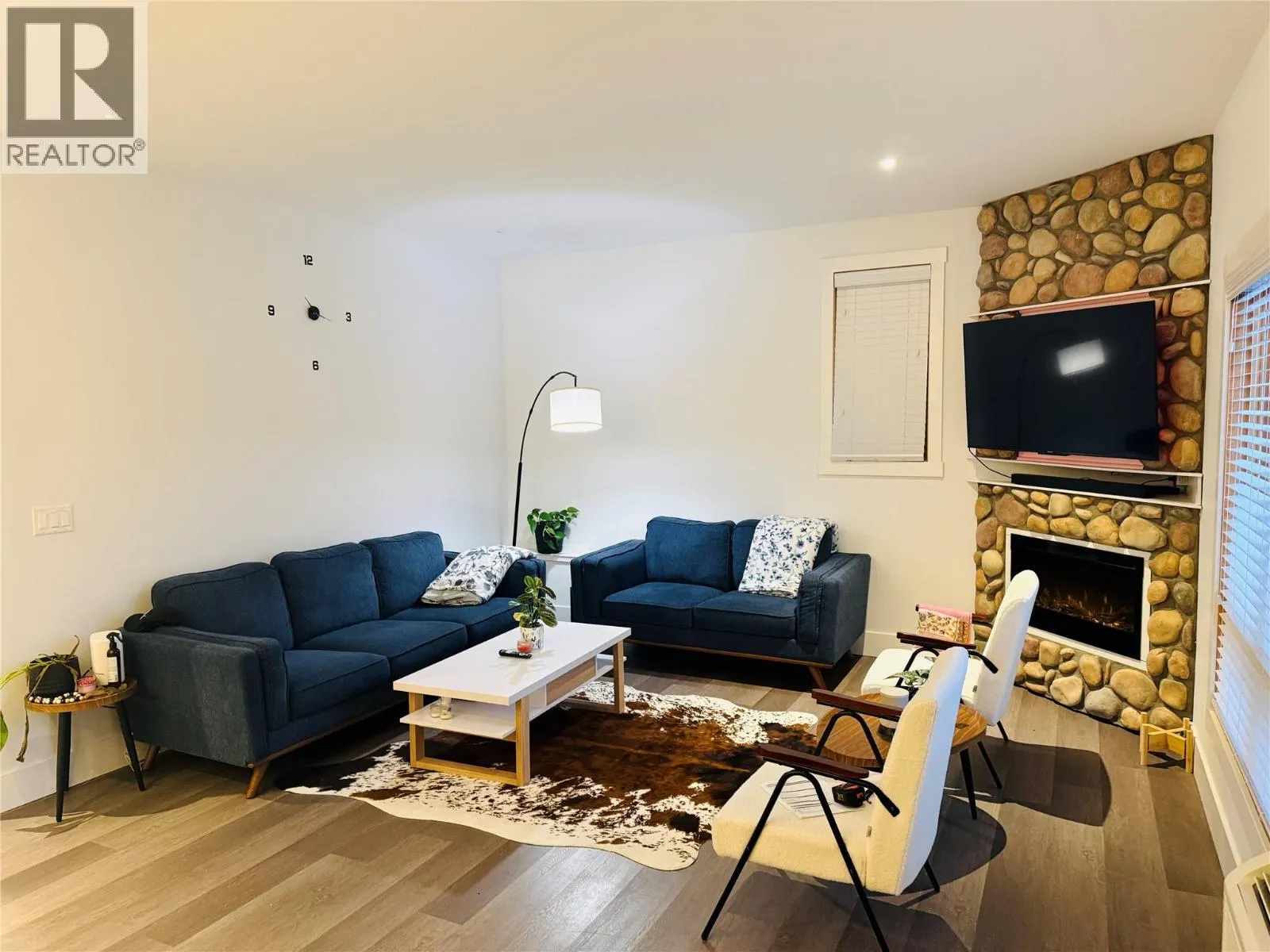 7291 PROSPECTOR Avenue Unit# 501