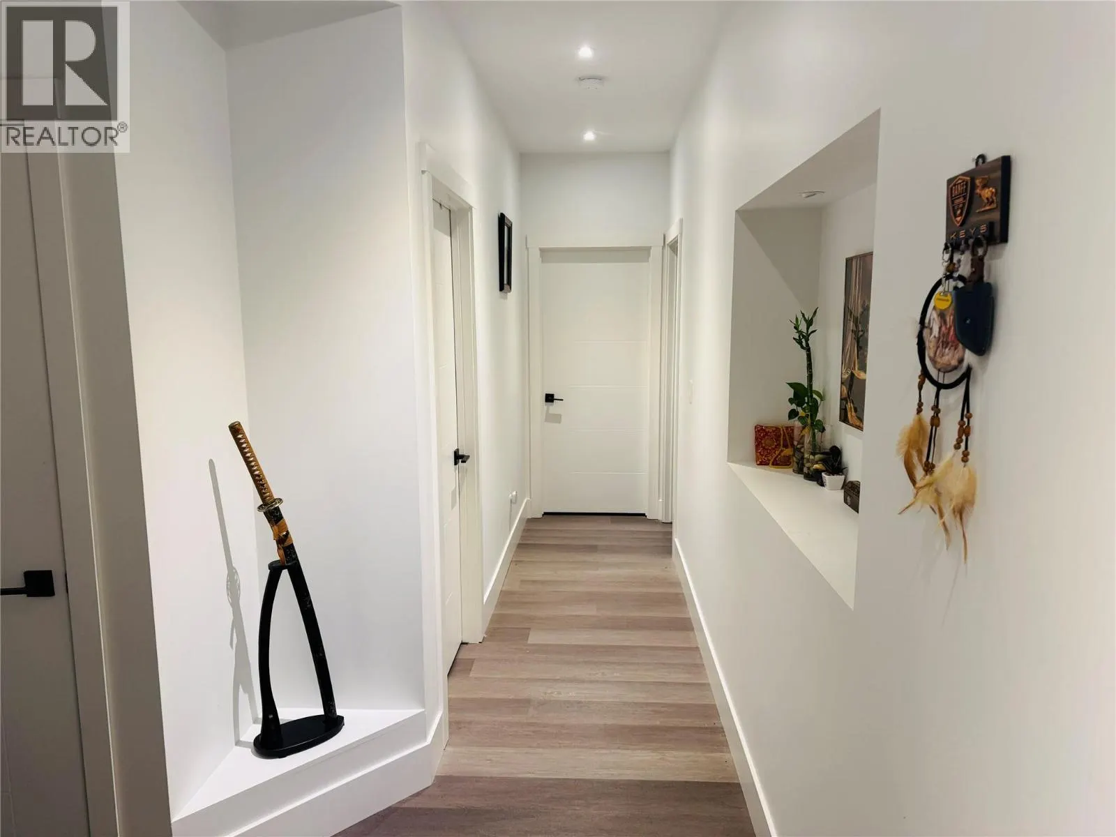 7291 PROSPECTOR Avenue Unit# 501