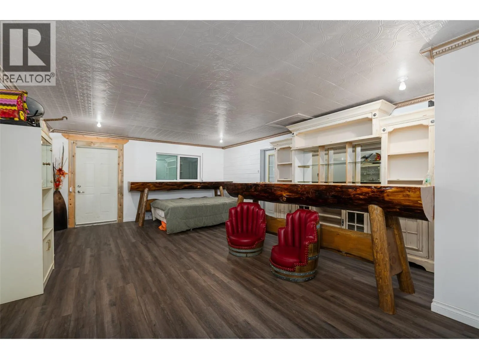 1331 Channel Road