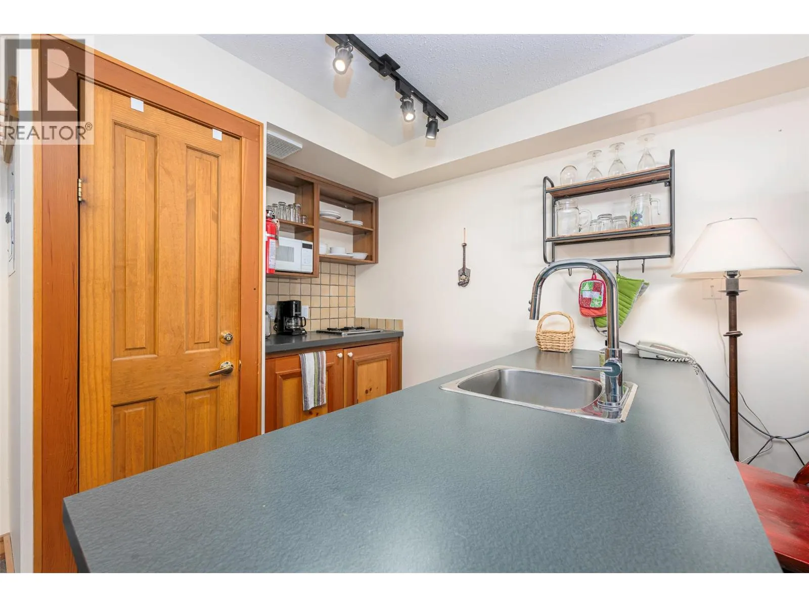 5275 Big White Road Unit# 317