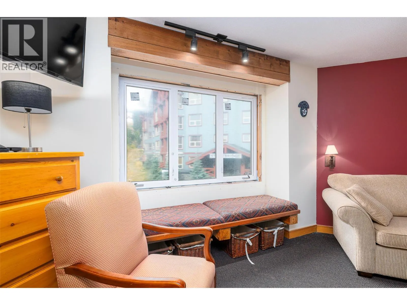 5275 Big White Road Unit# 317