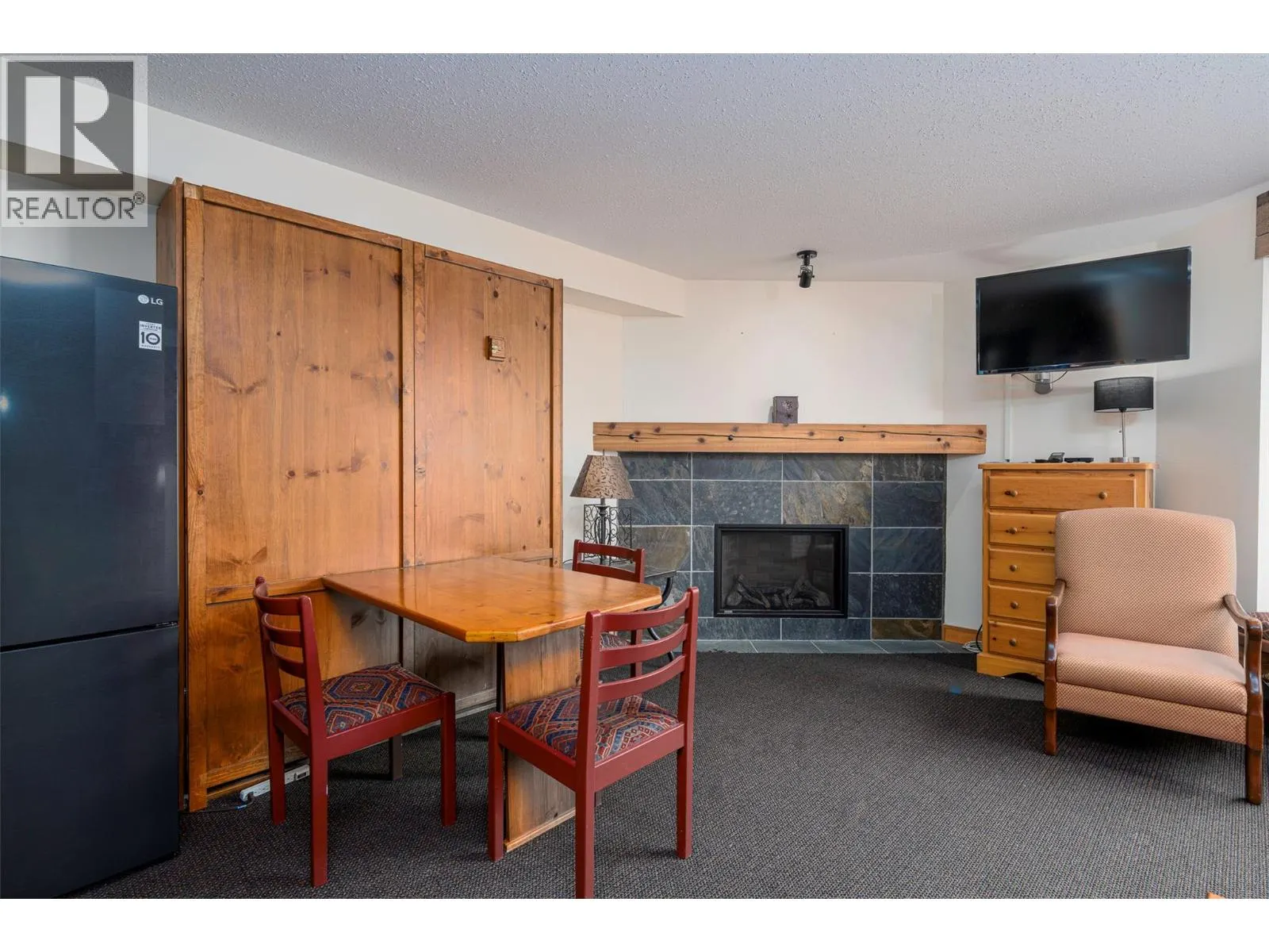 5275 Big White Road Unit# 317