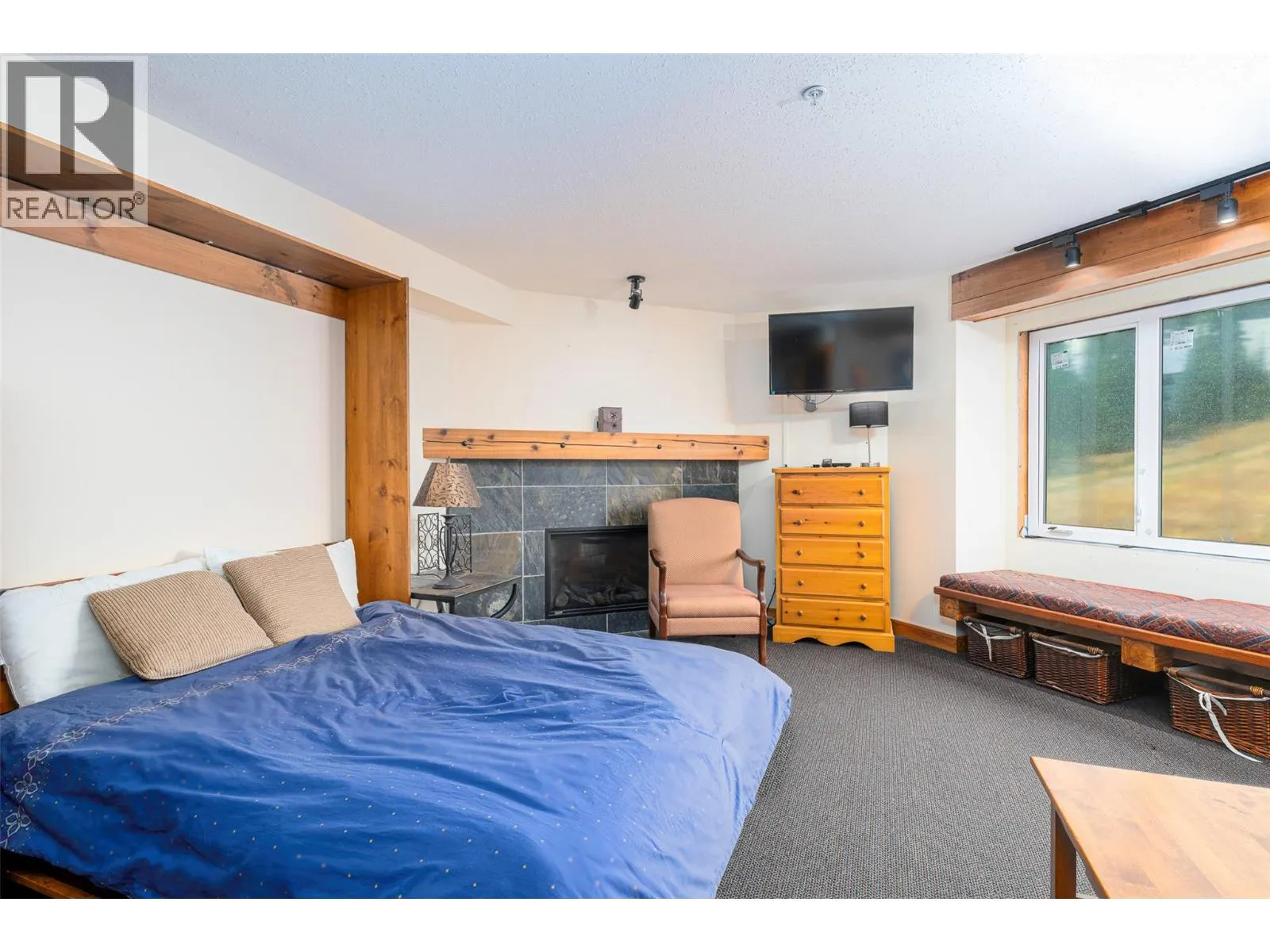 5275 Big White Road Unit# 317