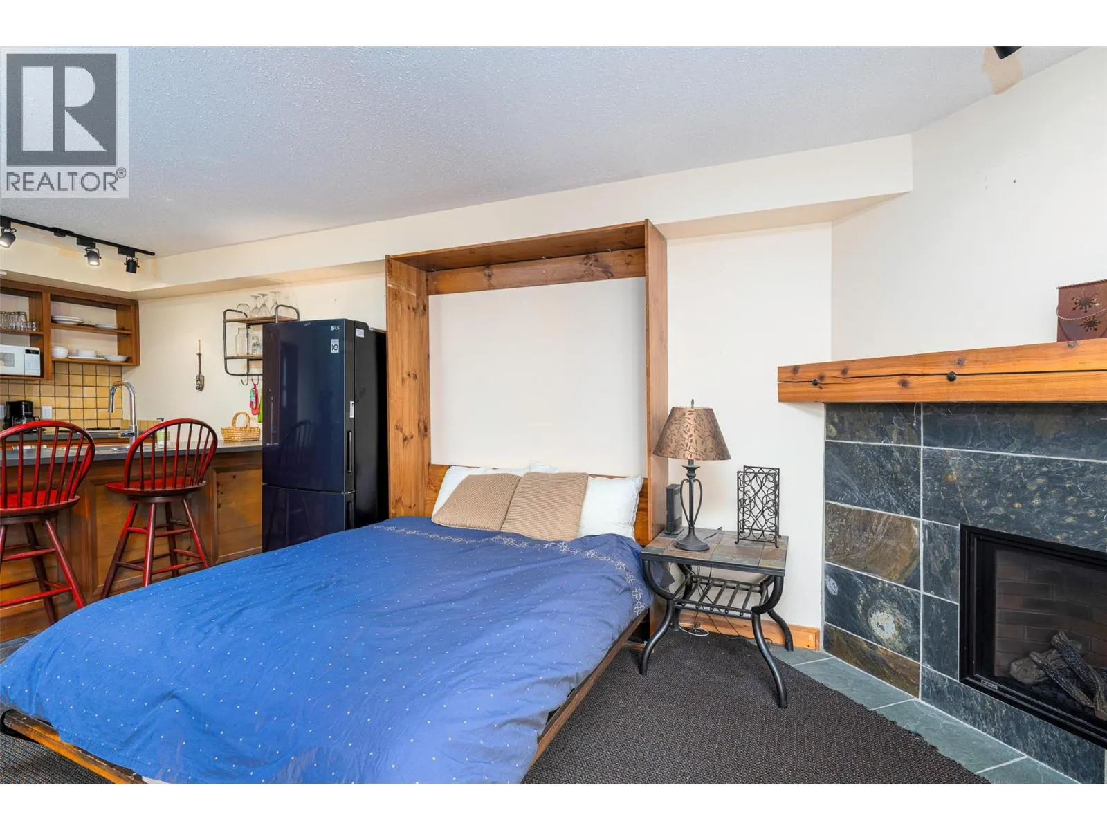 5275 Big White Road Unit# 317