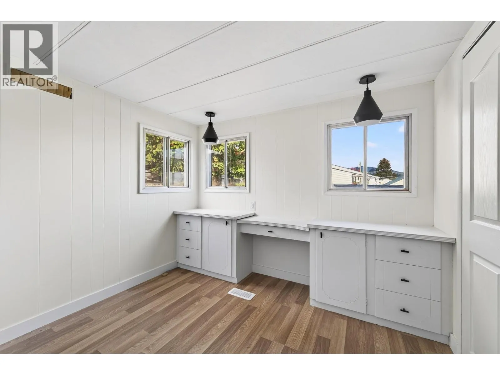 130 Station Road Unit# 19