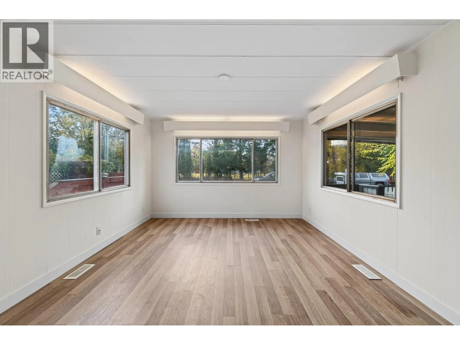 130 Station Road Unit# 19