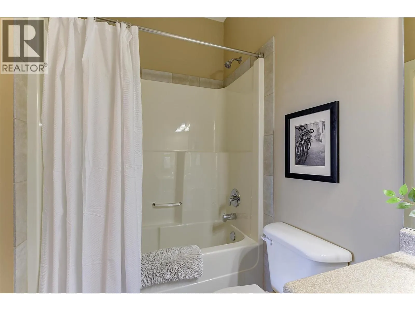 3843 Sonoma Pines Drive