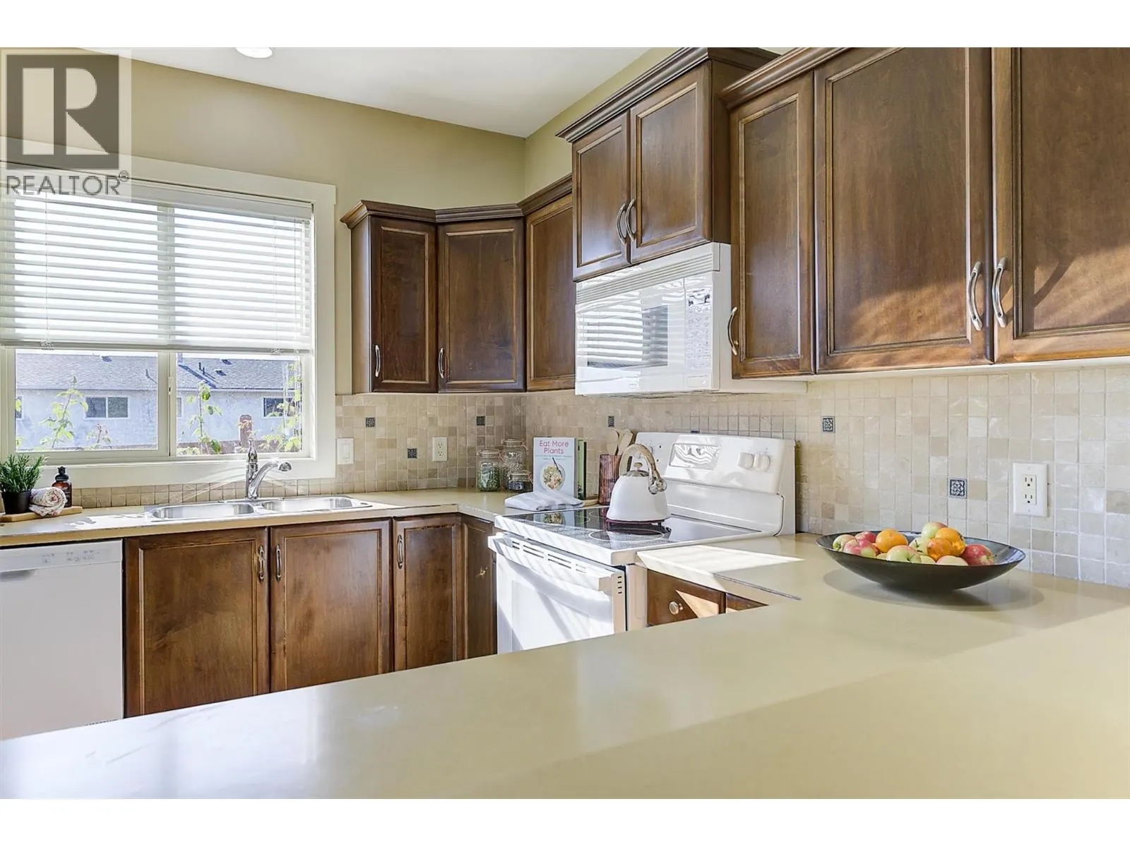 3843 Sonoma Pines Drive