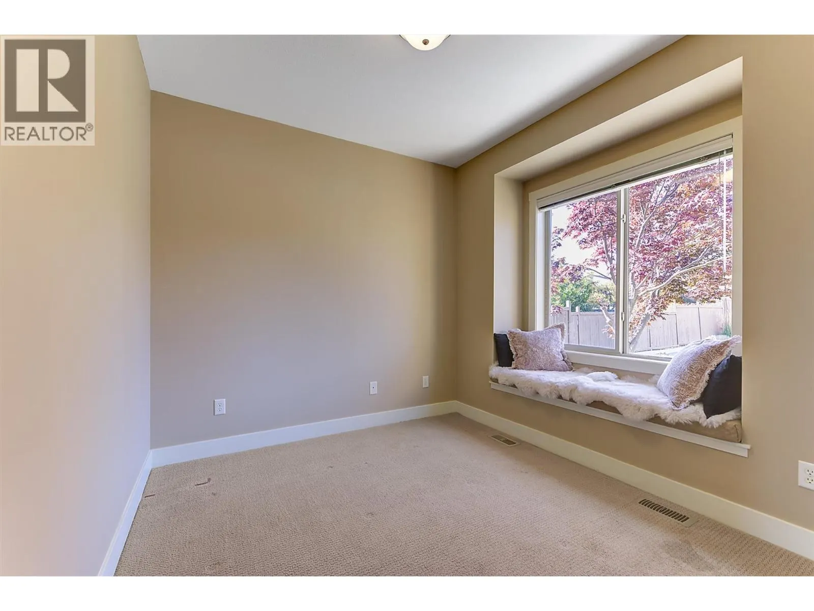 3843 Sonoma Pines Drive