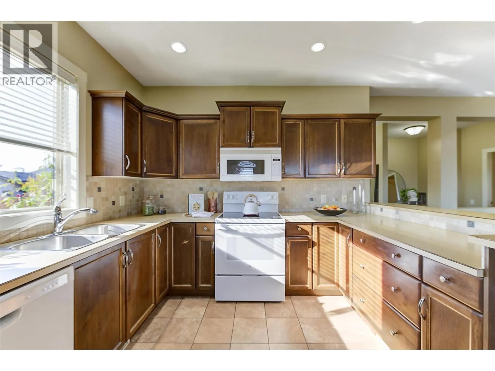 3843 Sonoma Pines Drive