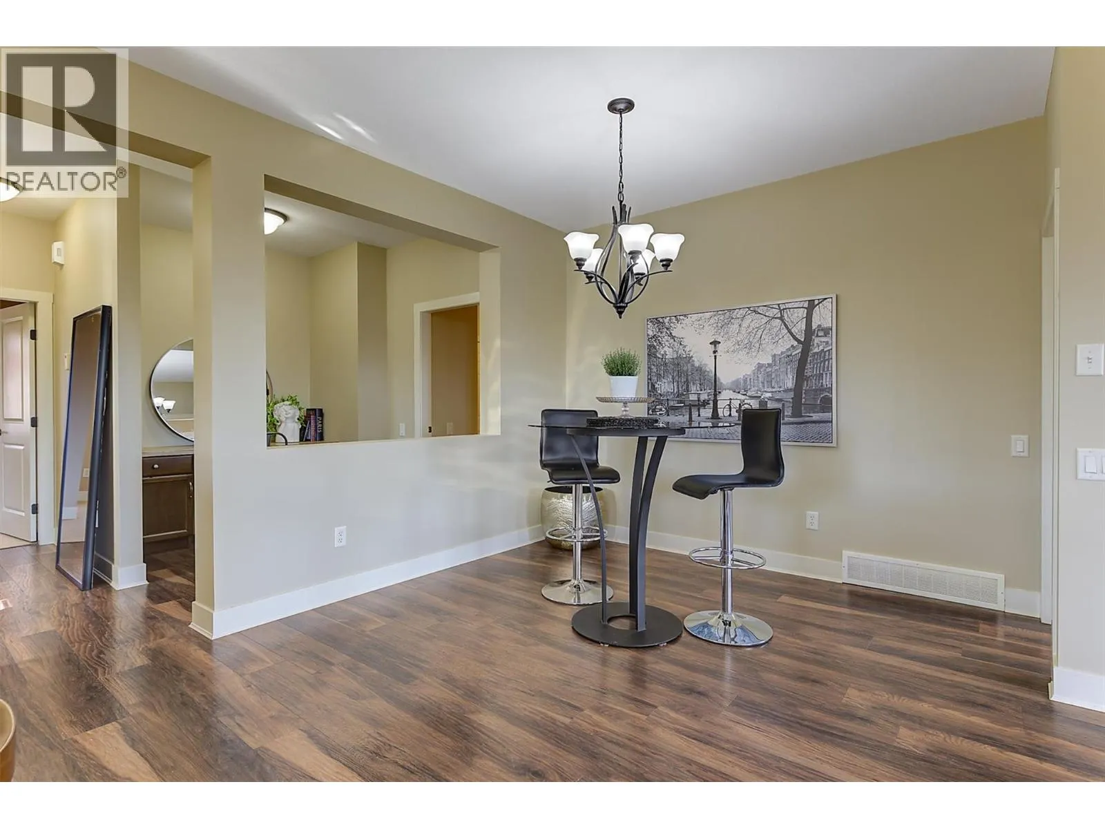 3843 Sonoma Pines Drive