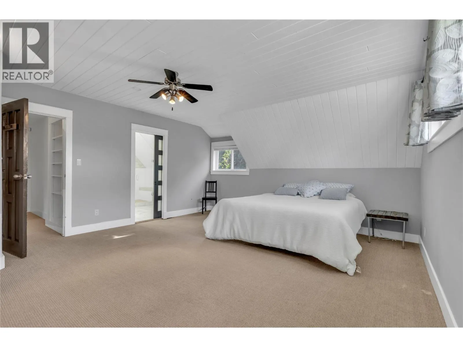 410 Upper Bench Road N