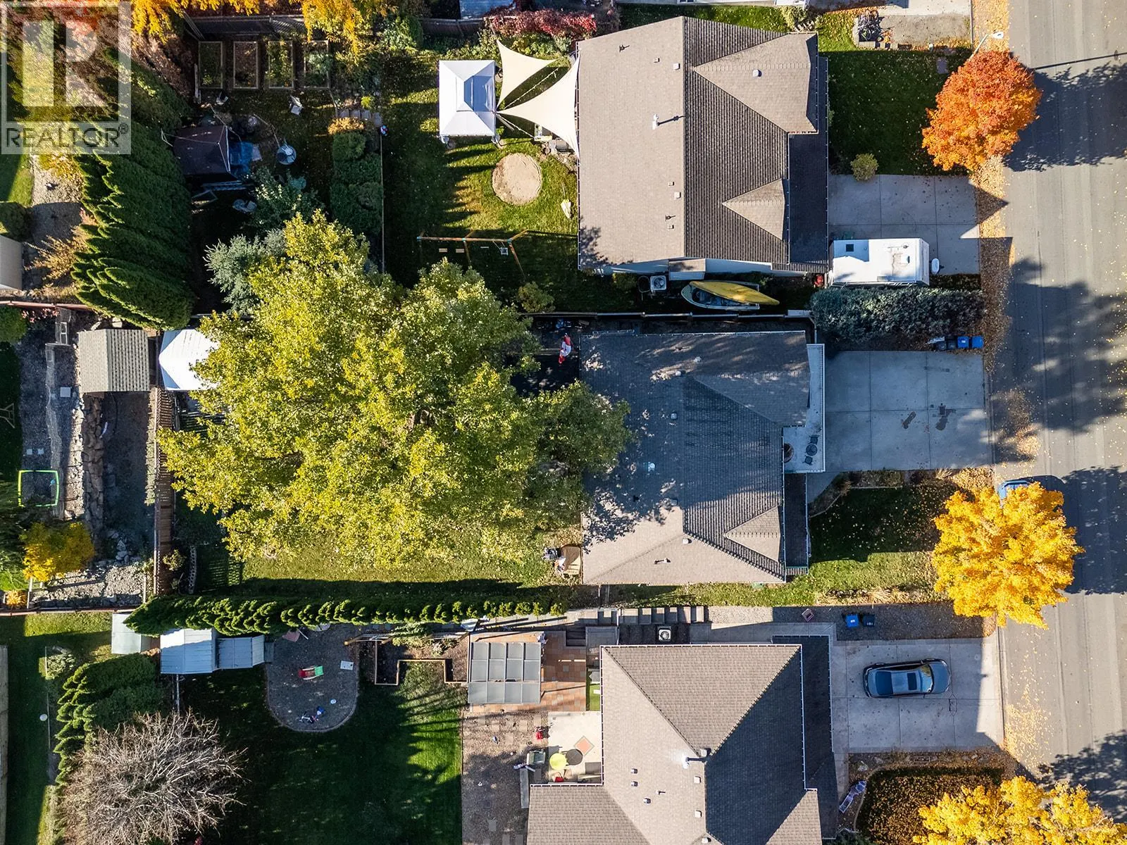 533 Harrop Avenue