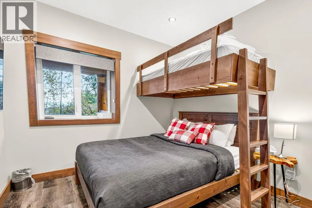 5258 Highline Drive