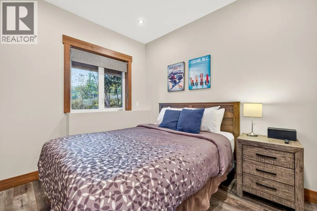5258 Highline Drive