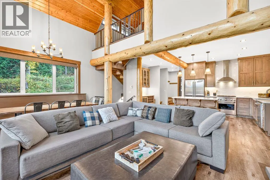 5258 Highline Drive