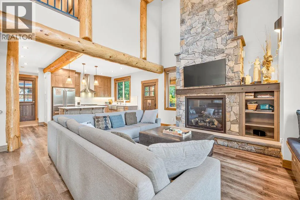 5258 Highline Drive