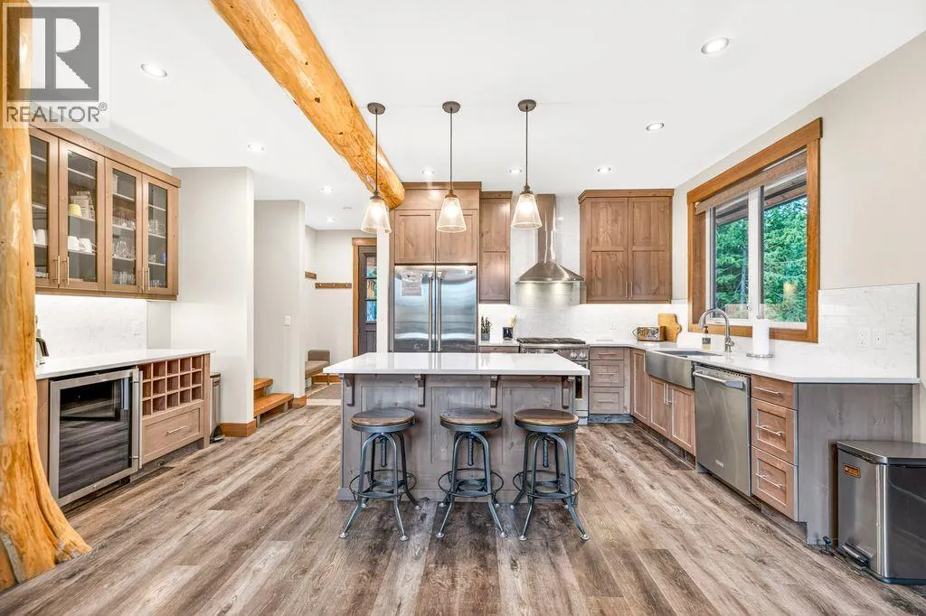 5258 Highline Drive