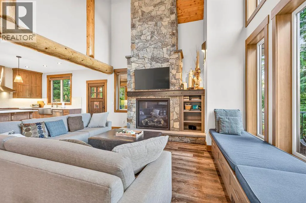 5258 Highline Drive