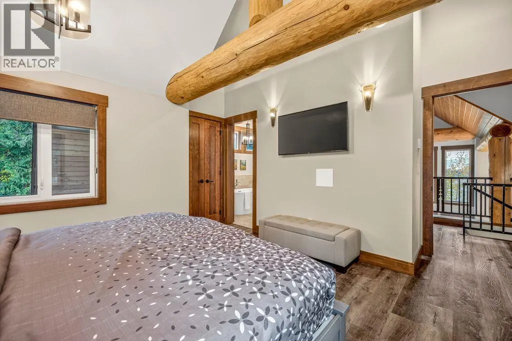 5258 Highline Drive